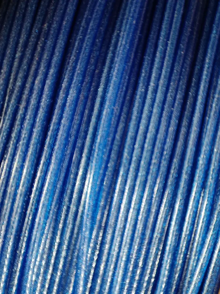 HTPET+ Cosmic Ray Blue (cardboard) - zoom.webp